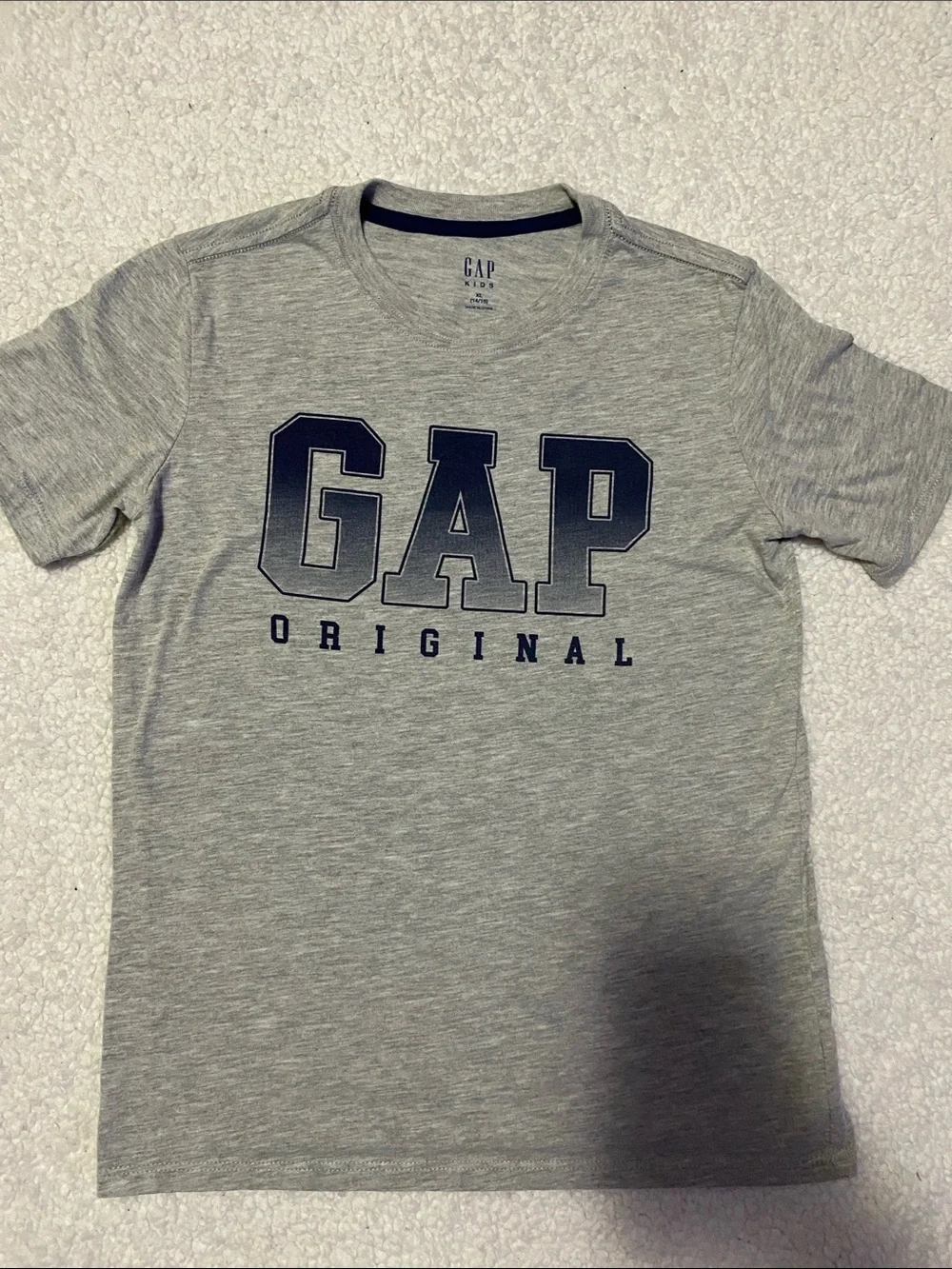 GAP youth boys size XL 14 - 16 grey tee shirt
